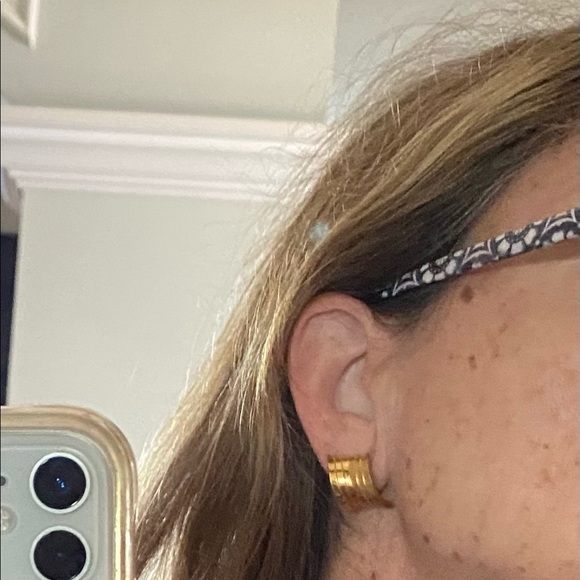 3/$15🥳 Vintage earrings screw-back - Picture 5 of 6